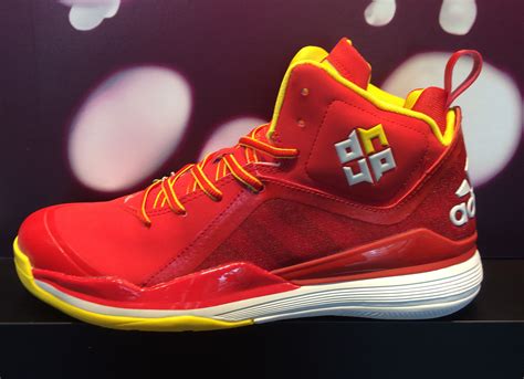 dwight howard sneakers